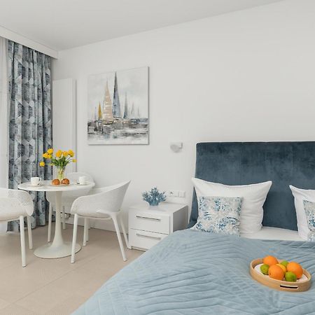Aquamarina Prima Studio By The Beach By Noclegi Renters 미엥지즈드로예 외부 사진